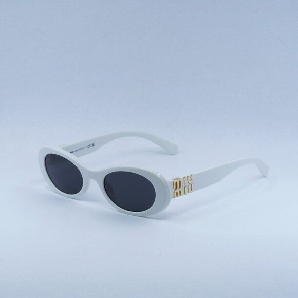 🕶️ New Miu Miu MU06ZS 1425S0 Sunglasses - White Ivory Frame Dark Grey Lenses